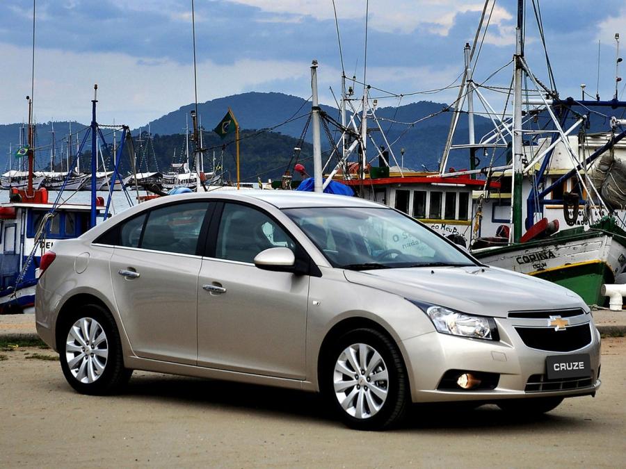  Chevrolet Cruze 2011 года  (BR) (фото 3 из 12)